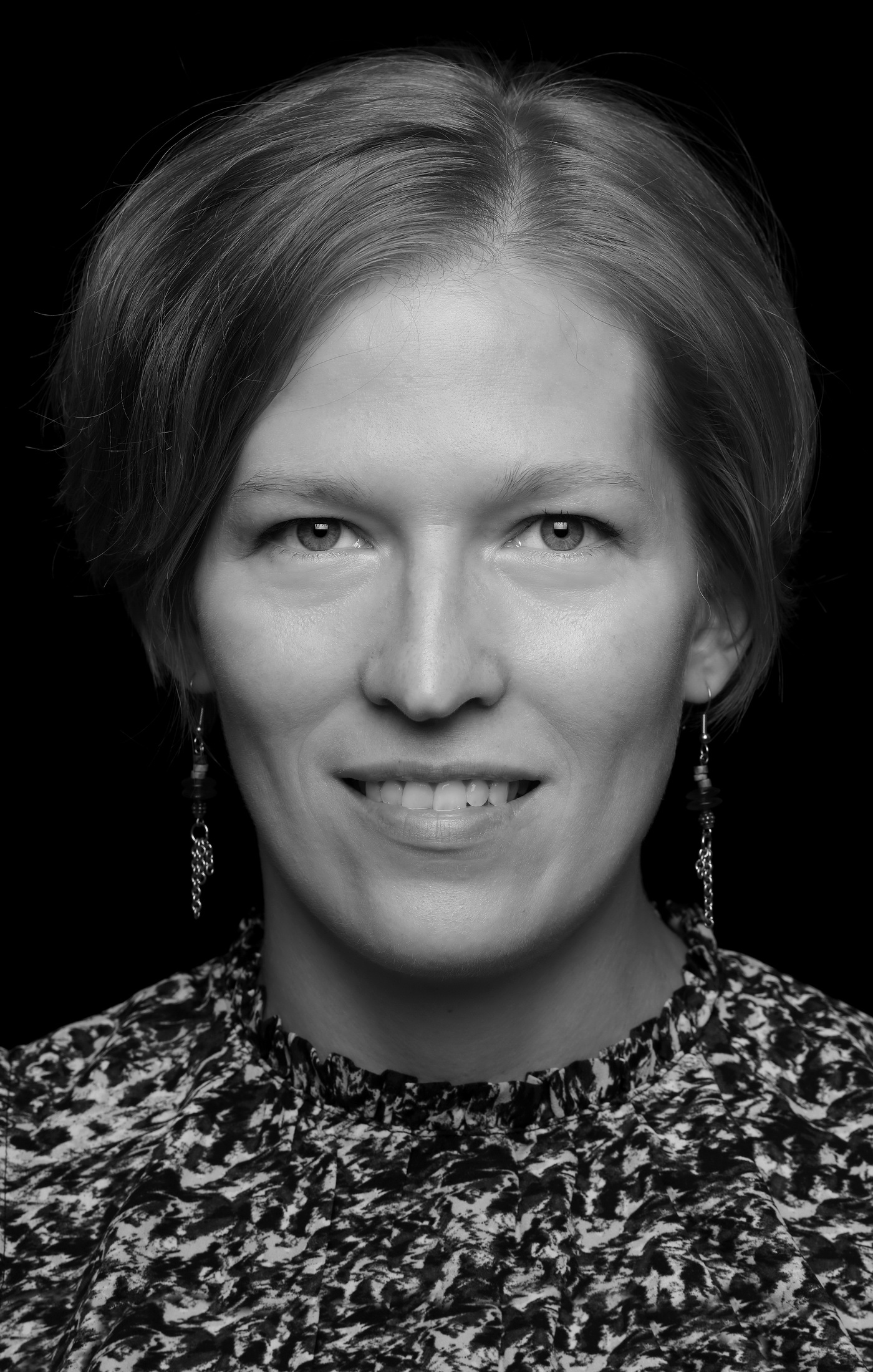 headshot of Nicole High-Steskal